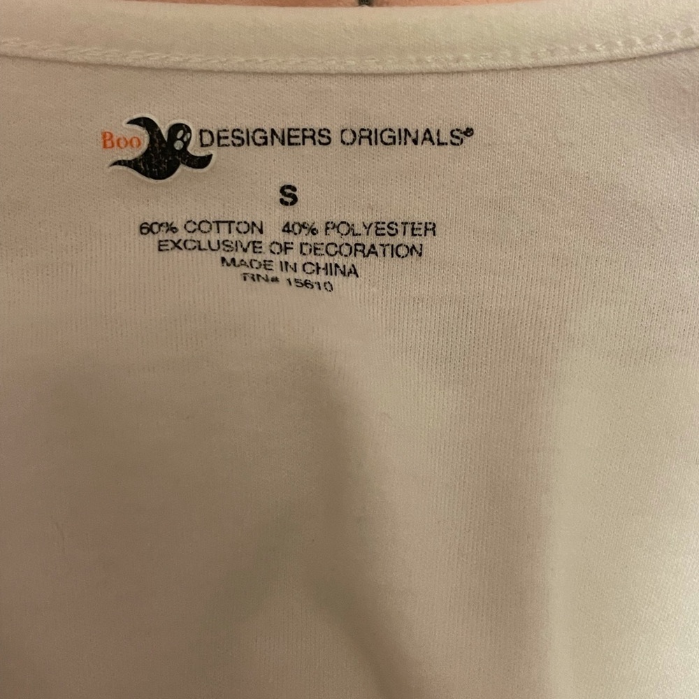 Very cute shirt for Halloween